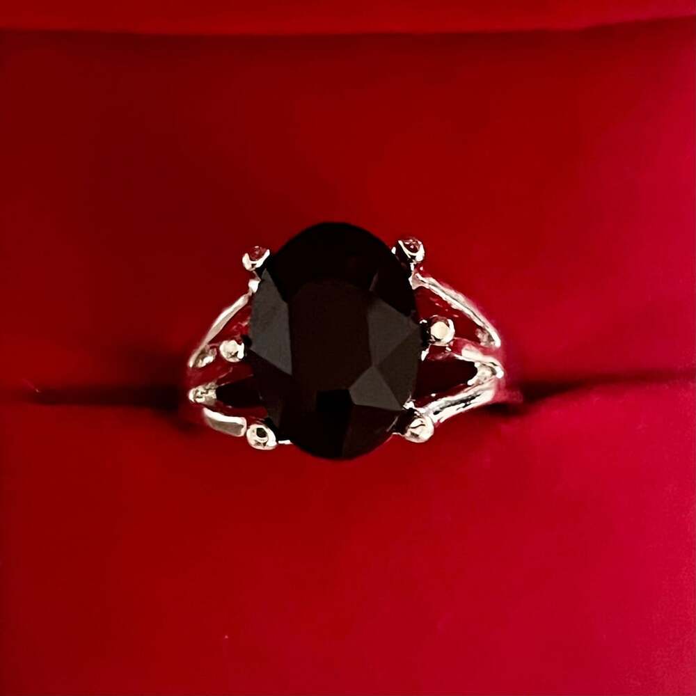 Black Stone Oval Ring Silver Filigree Cocktail Ring Size 8